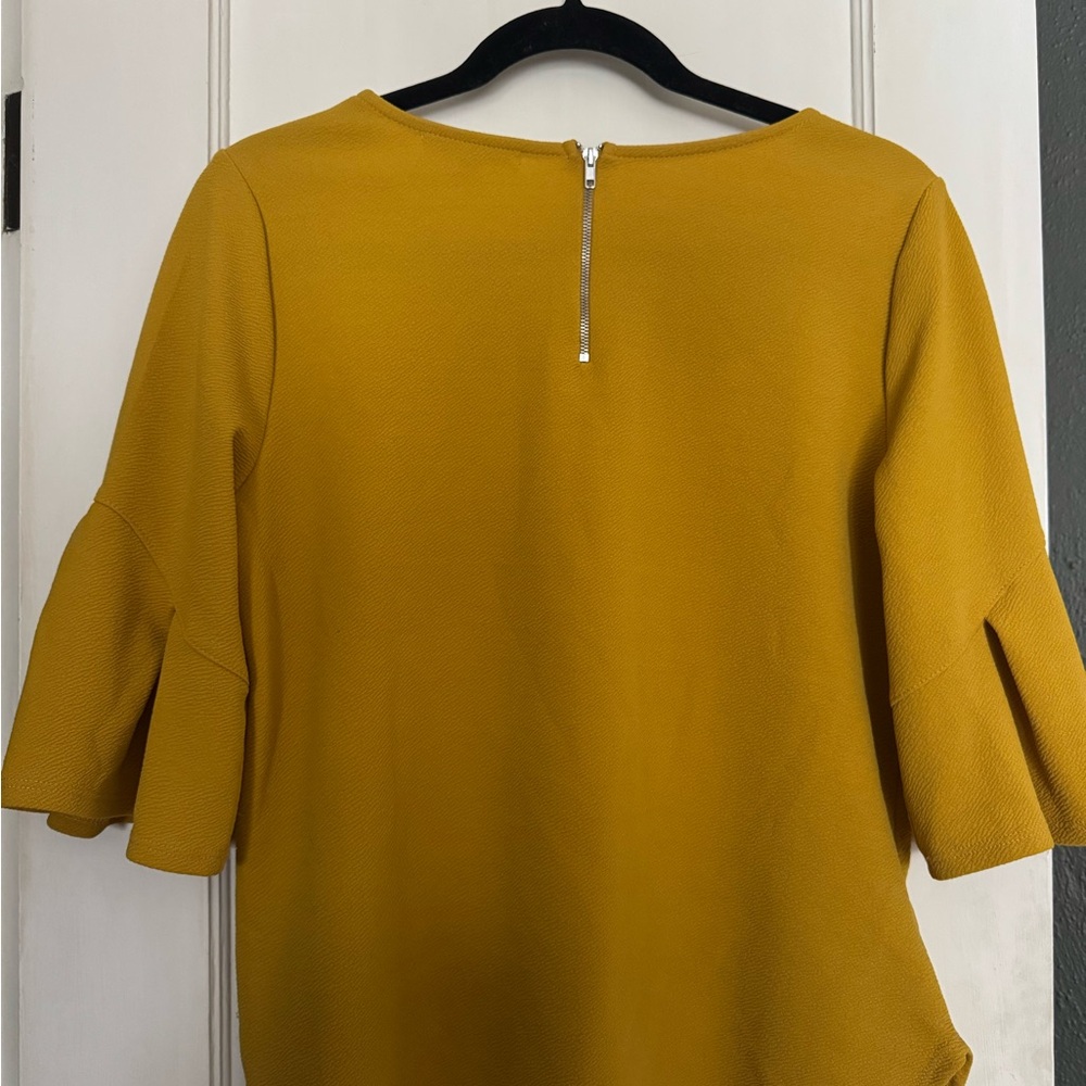 Green Envelope L mustard yellow boat neck long sleeve textured 3/4 blouse - Picture 3 of 5